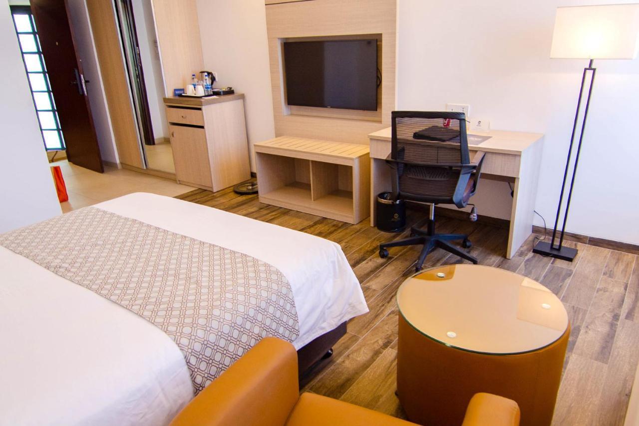 Best Western Sks Chattogram Chittagong Exterior photo